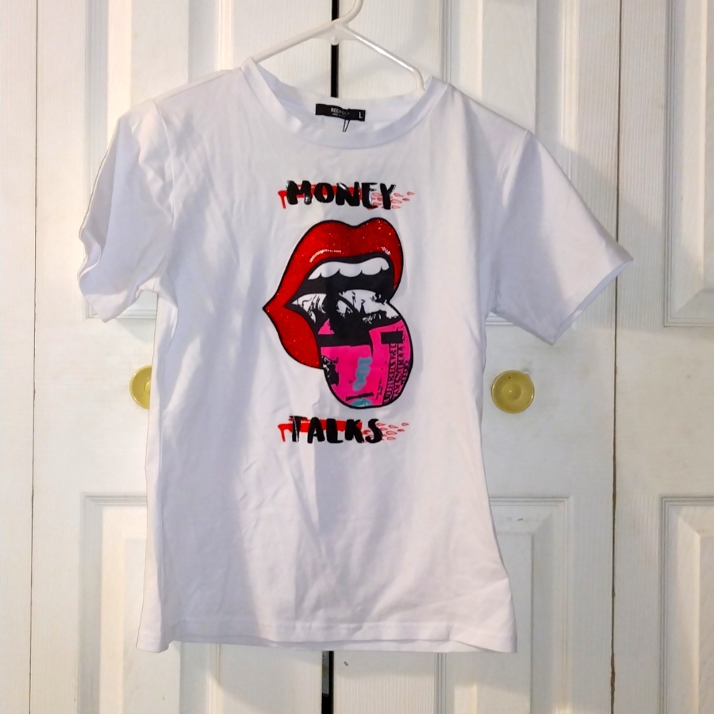 Red fox large t-shirt
